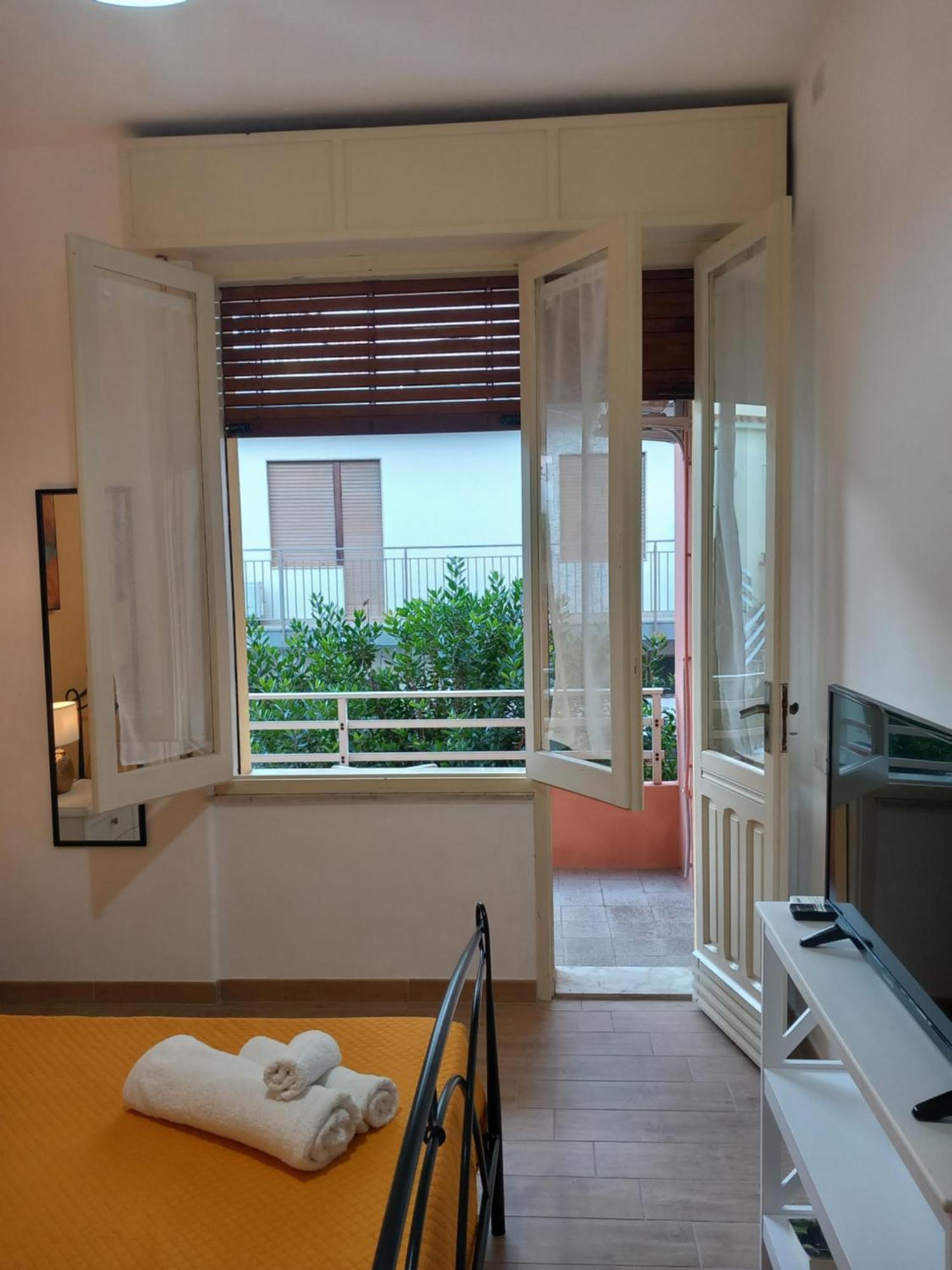 Divina Cuspide Bed & Breakfast กุซปีนี ภายนอก รูปภาพ